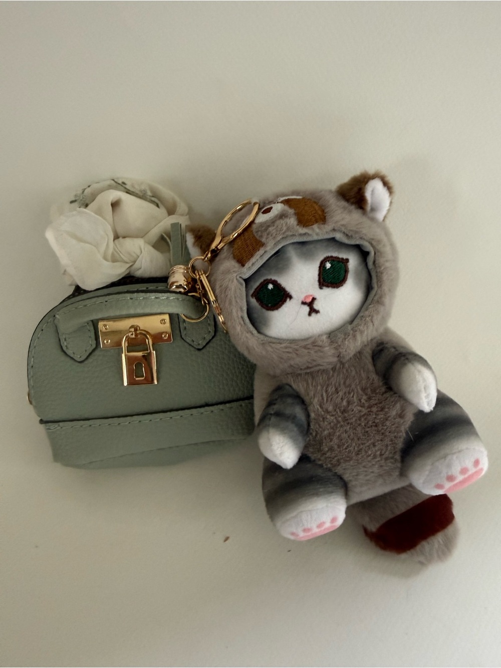 Plush  Mofusand  Keychain with mini green coin purse